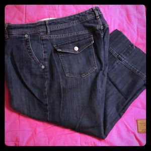 Chicos Jean crops